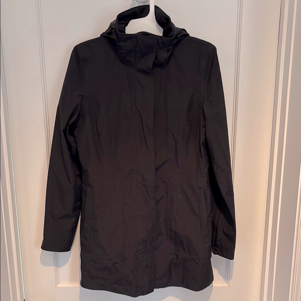 Marmot Black Hooded Lightweight Rain Jacket